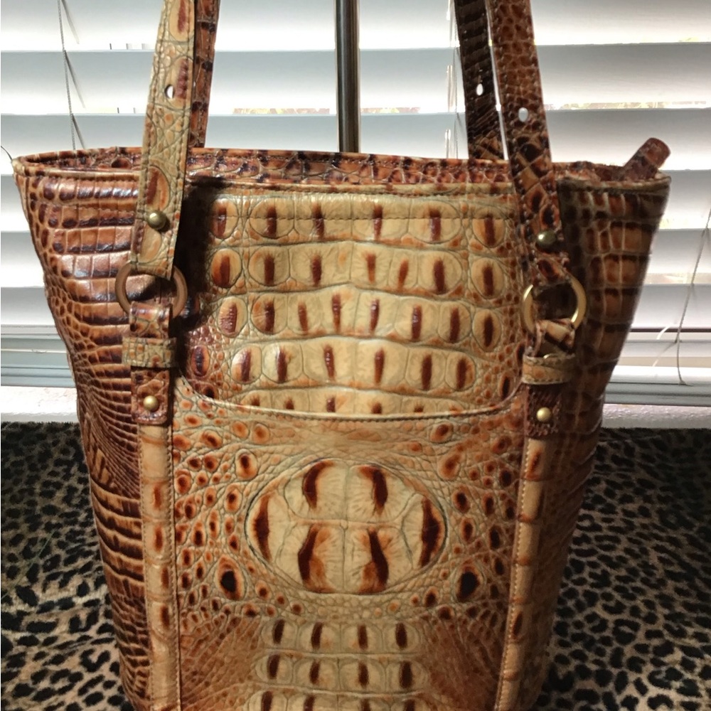 Brahmin Tan Bucket Handbag Double Shoulder Straps. Gently used.